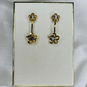 BRINCO 2 MARGARIDAS E FITA